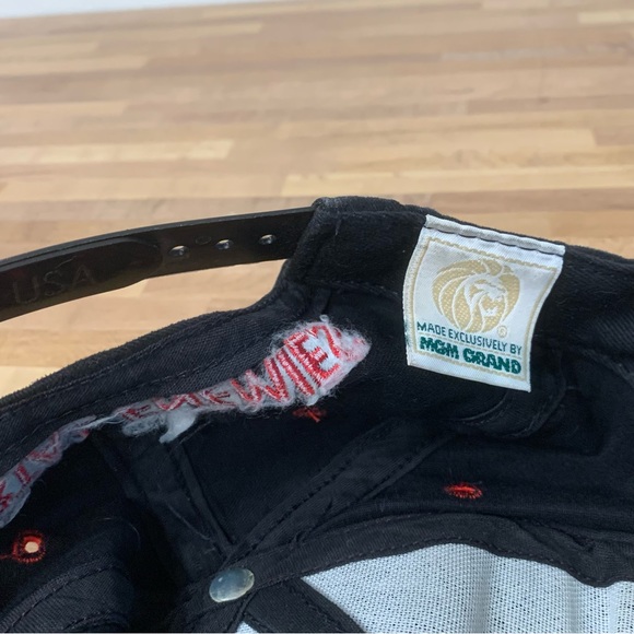 Vintage MGM Boxing Riddick Bowe vs Jorge Luis Gonzalez Snap Back Hat Adult - Picture 8 of 8